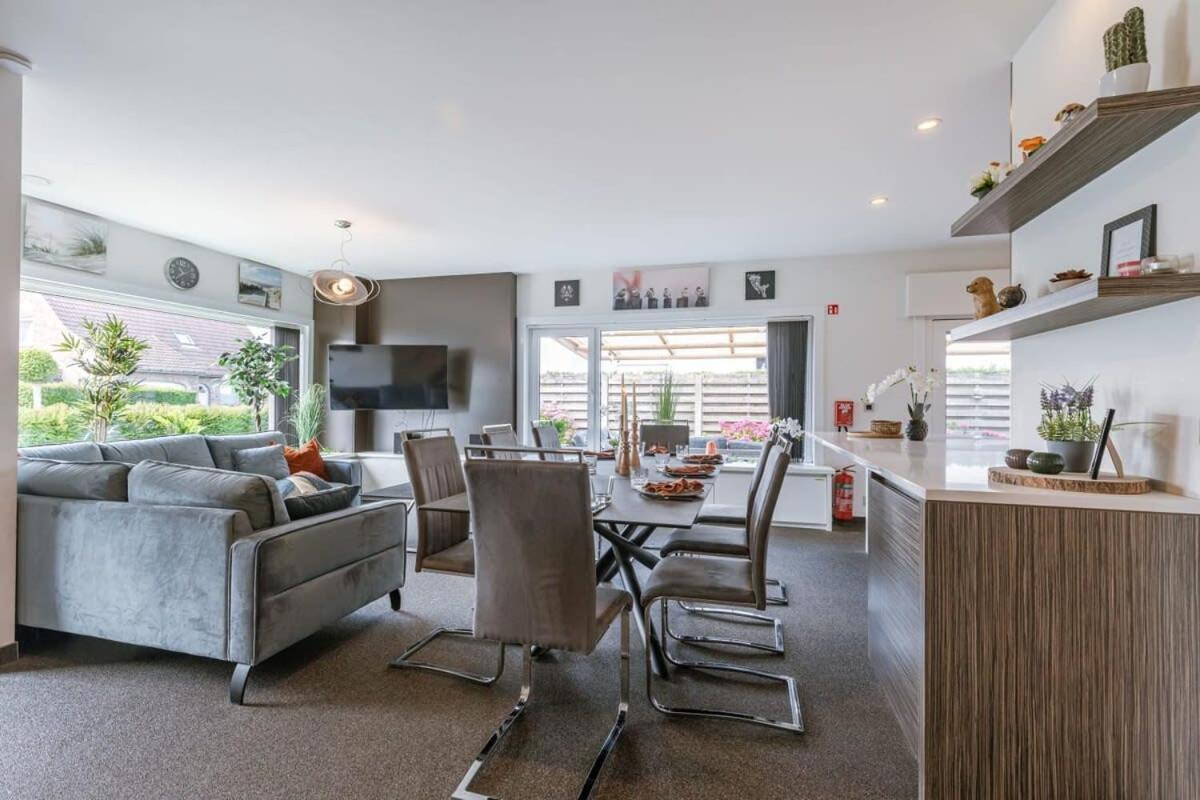 Huswell - Spacious House With Garden And Parking Vakantiehuis Blankenberge